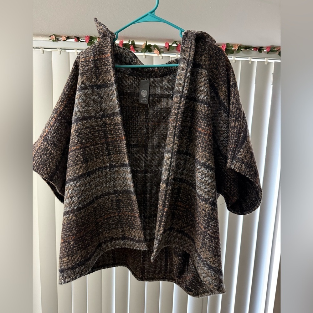 NWOT Vince Camuto Plaid Tweed Open Front Cape Womens One Size Beige Brown